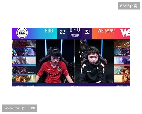 哥俩好！王钰栋评论蒯纪闻社媒 真帅兄弟；后者回复 你不在太孤单